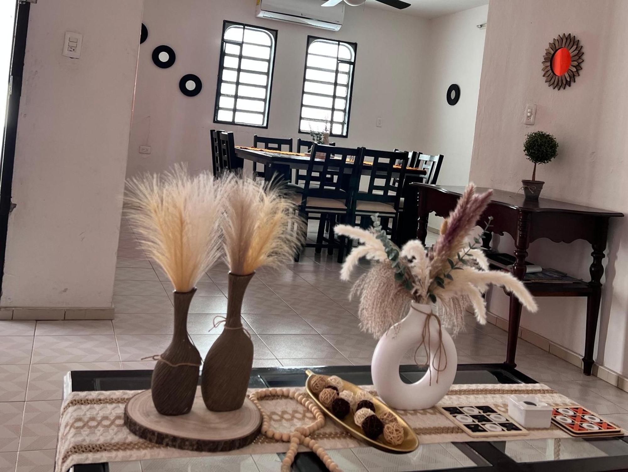 Casa Leonor. 2 Cuartos, 2 Banos, Cocina, Cochera. Valladolid  Esterno foto